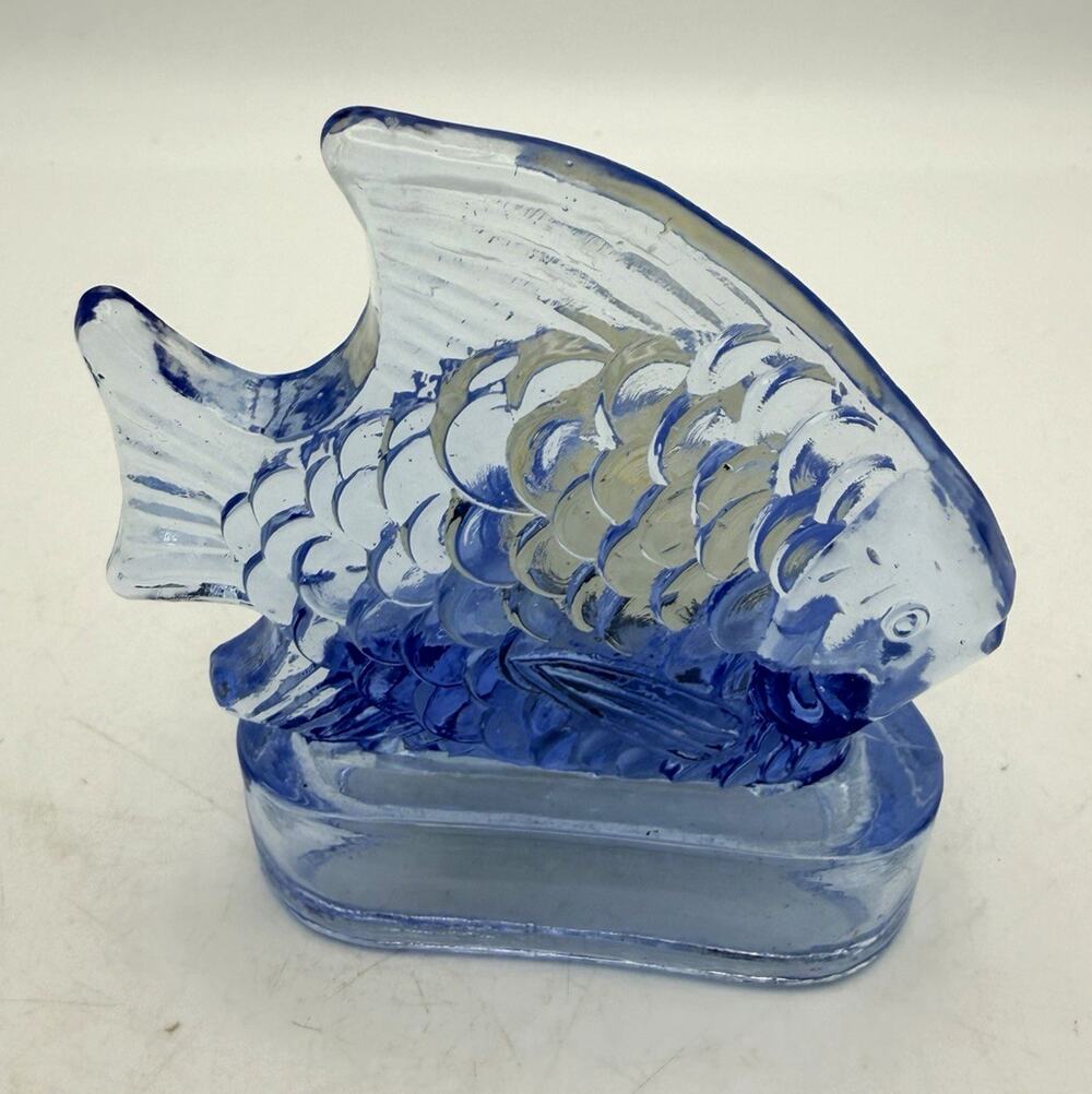 Mervyn's Blue & Clear Art Glass Fish Tea Light Candle Holder 3D Effect Taiwan